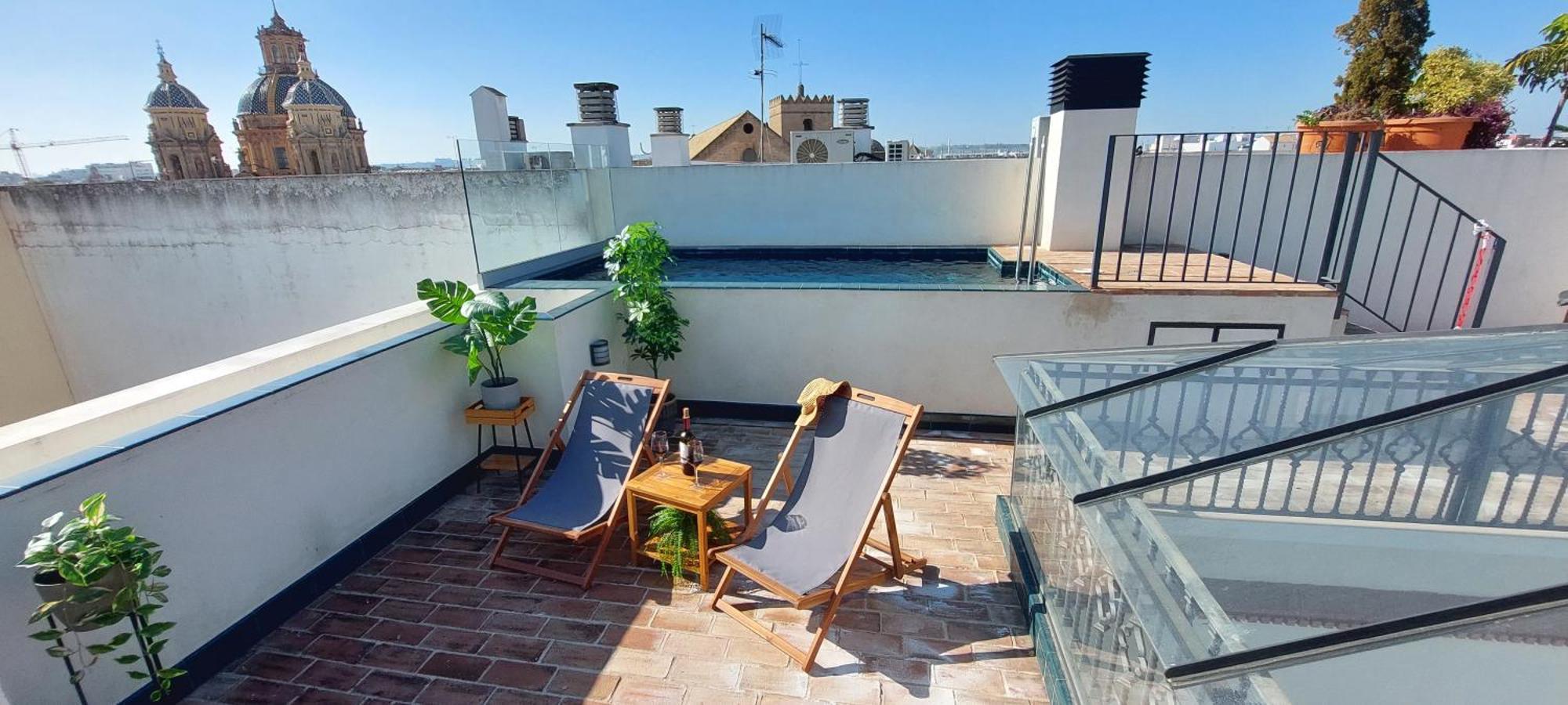 San Luis Downtown & Pool Apartment Sevilla Exterior foto